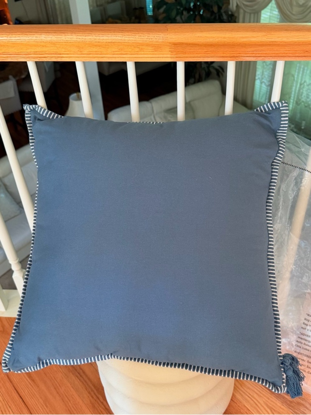 Oversized Square Cotton Linen Texture with Tassel Cream Blue Threshold McGee NEW - Picture 3 of 11